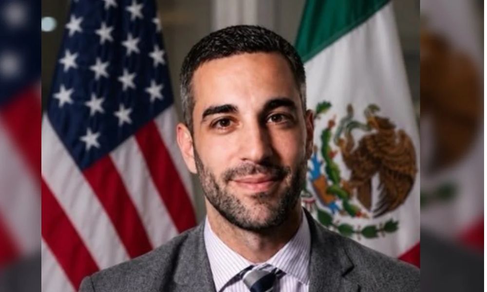 Aliado de Trump diz que Flávio Bolsonaro chegou aos EUA