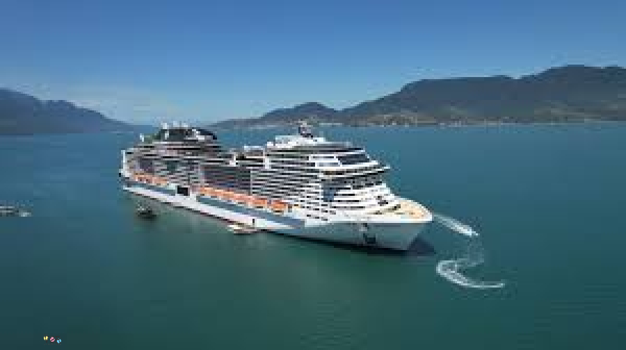 Ilhabela vive dia de grande movimento com chegada simultânea de cruzeiros marítimos