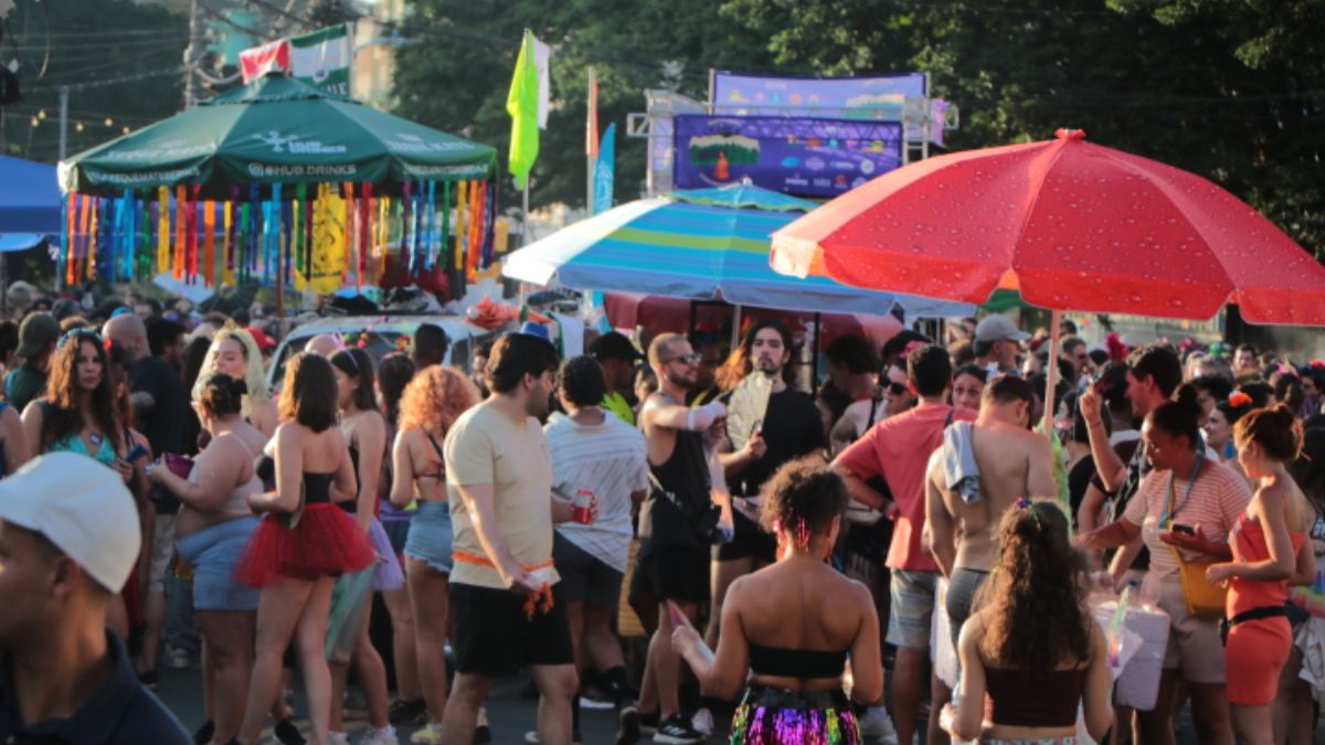 Carnaval de Campinas dobra faturamento dos ambulantes e movimenta R$ 3 milhões