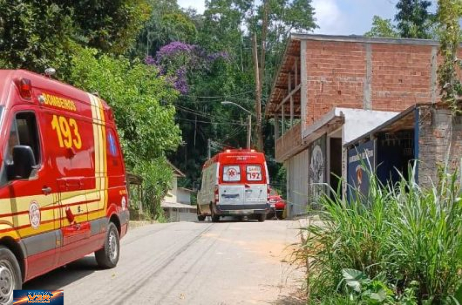 Agente de saúde auxilia nascimento em casa e vira símbolo de dedicação em Caraguatatuba