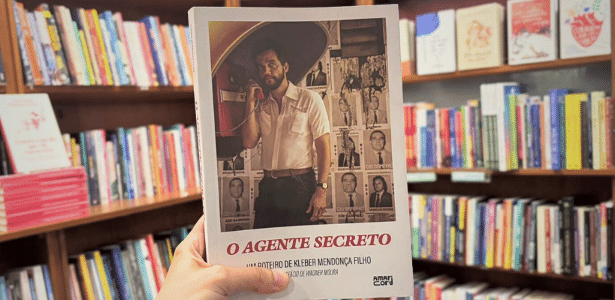Cena cortada e extras: livro de 'O Agente Secreto' vai além do filme