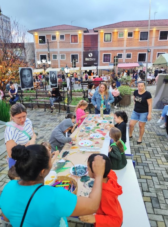 Feiras de Extrema encantam turistas com tradição, cultura e gastronomia