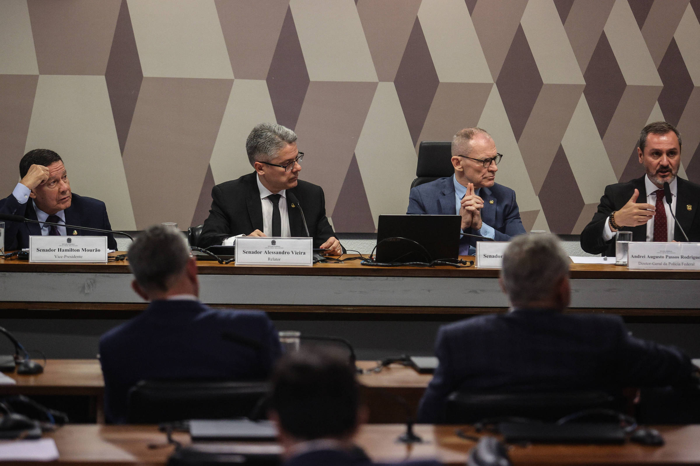 CPI recorre a Fachin depois de Gilmar suspender quebra de sigilo de empresa de Toffoli