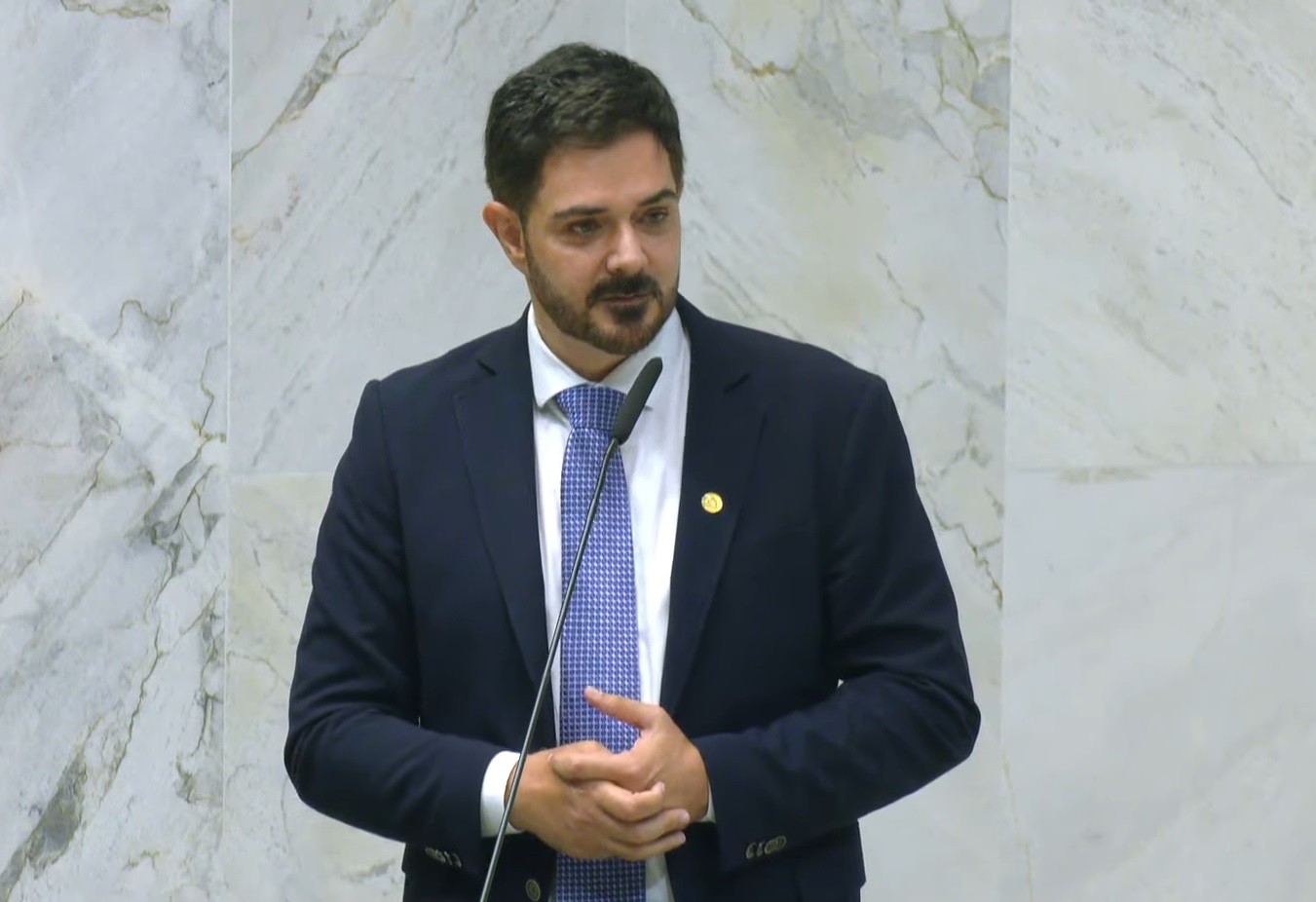 Julgamento de recurso de Ortiz Junior (Cidadania) contra perda de mandato é suspenso no TSE