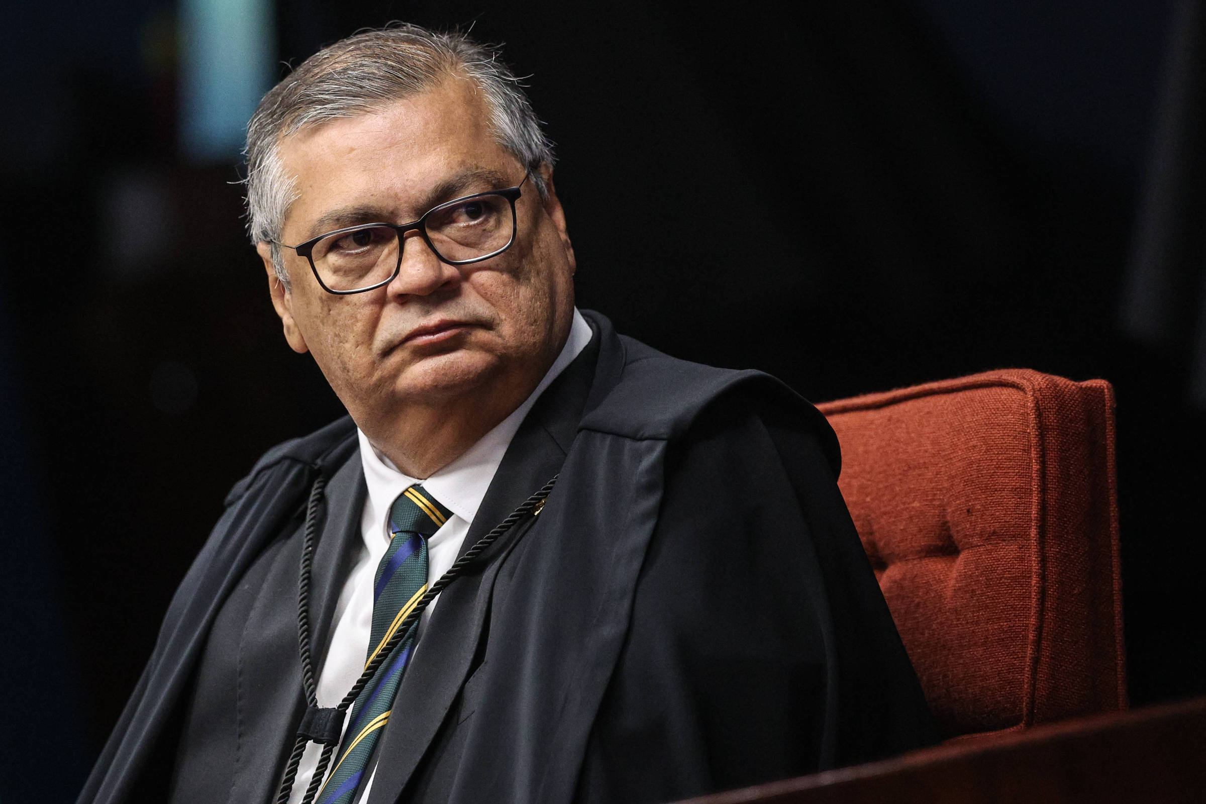 Presidente de CPI quer que Dino explique suspensões de quebra de sigilo de Lulinha e outros alvos