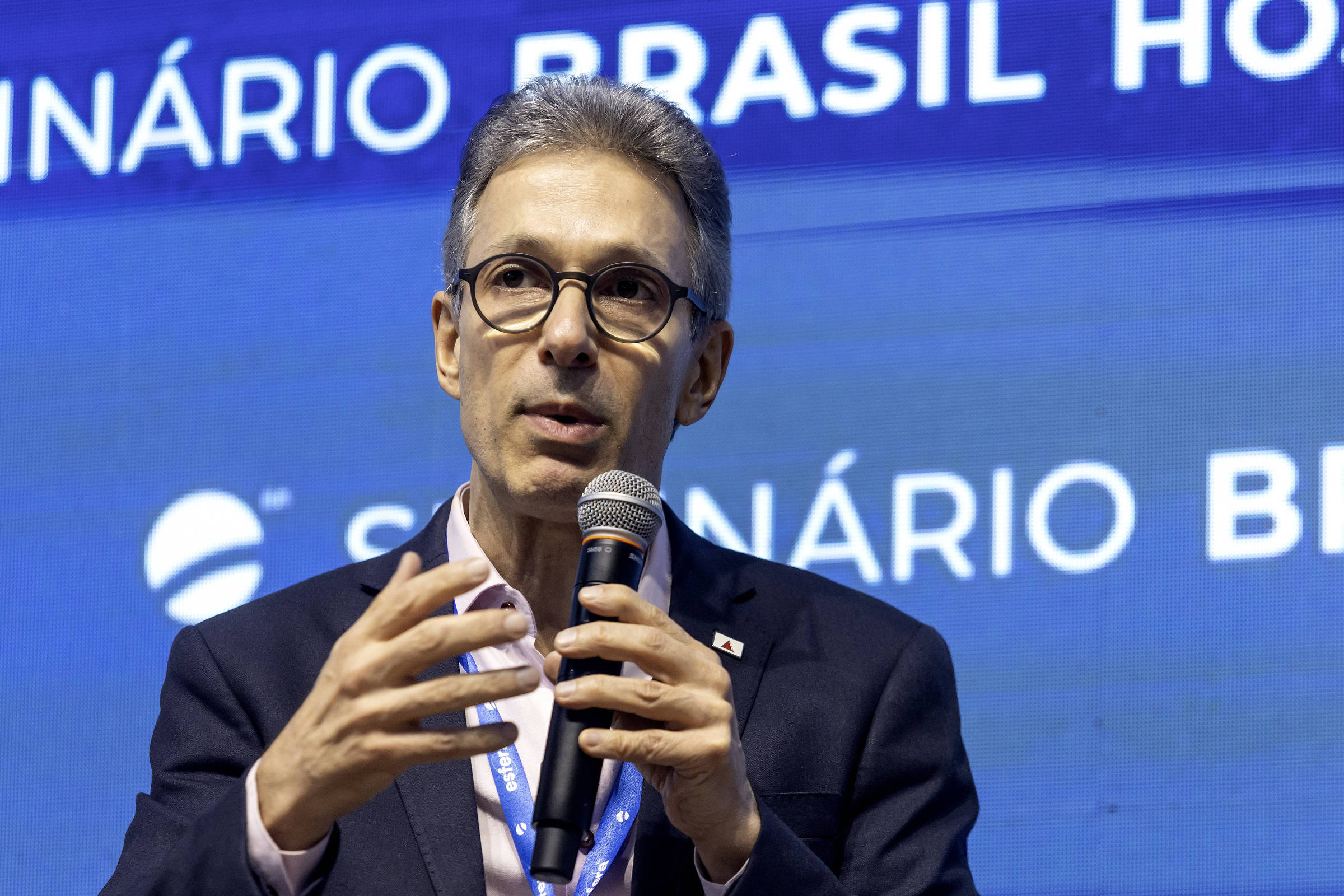 Zema vai a Brasília apresentar pedido de impeachment de Moraes