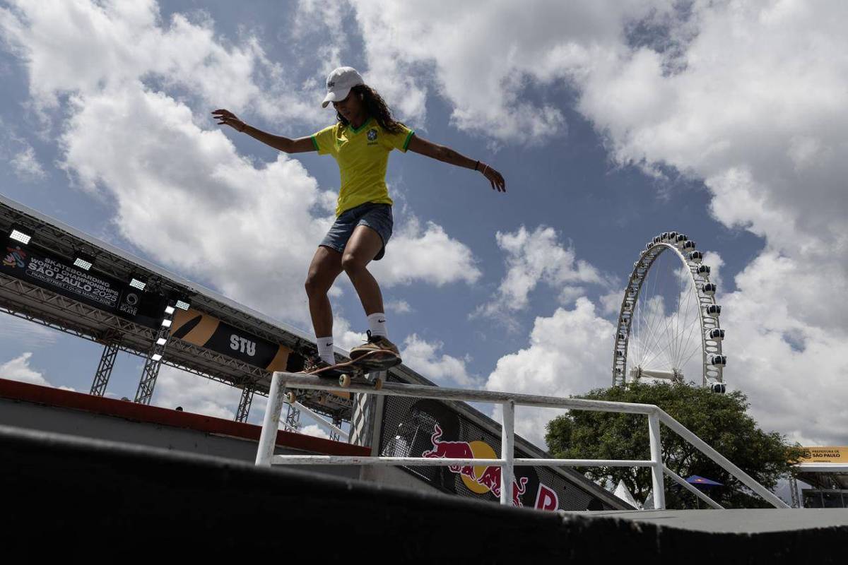 Rayssa Leal cai e fica fora do pódio no Mundial de Skate em São Paulo
