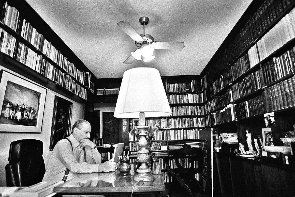 Centenário de Carlos Heitor Cony move redescoberta de livros que andam ofuscados