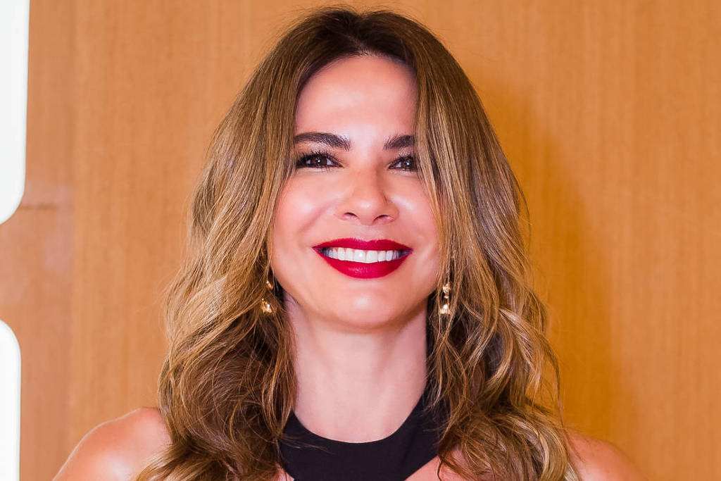Band desiste de contratar Luciana Gimenez para reforçar o horário nobre