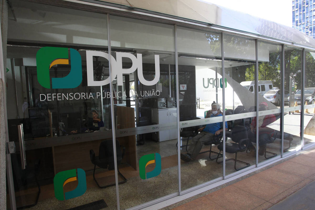 Defensoria Pública avalia aumento no auxílio-moradia em meio a debate sobre penduricalhos