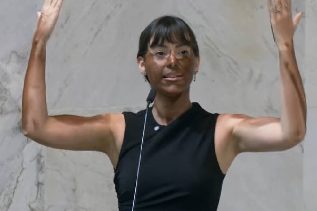 Oposição a Tarcísio vê com ceticismo cassação de deputada que fez blackface na Alesp