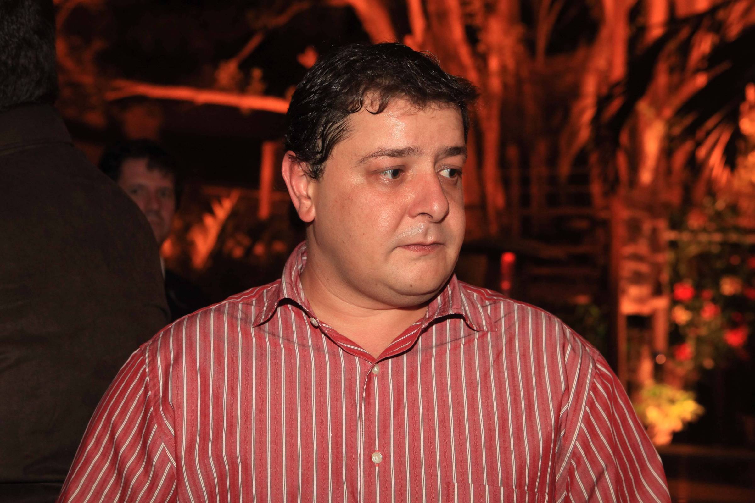 PF quer rastrear suspeita de mesada a Lulinha, mas evita devassa