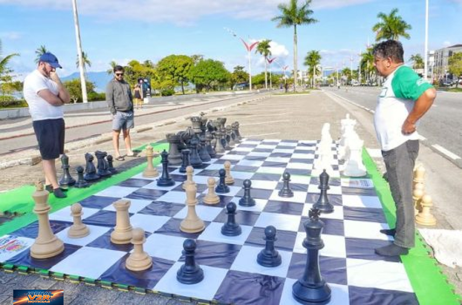 Rua da Família transforma orla de Caraguatatuba em espaço de lazer gratuito aos domingos