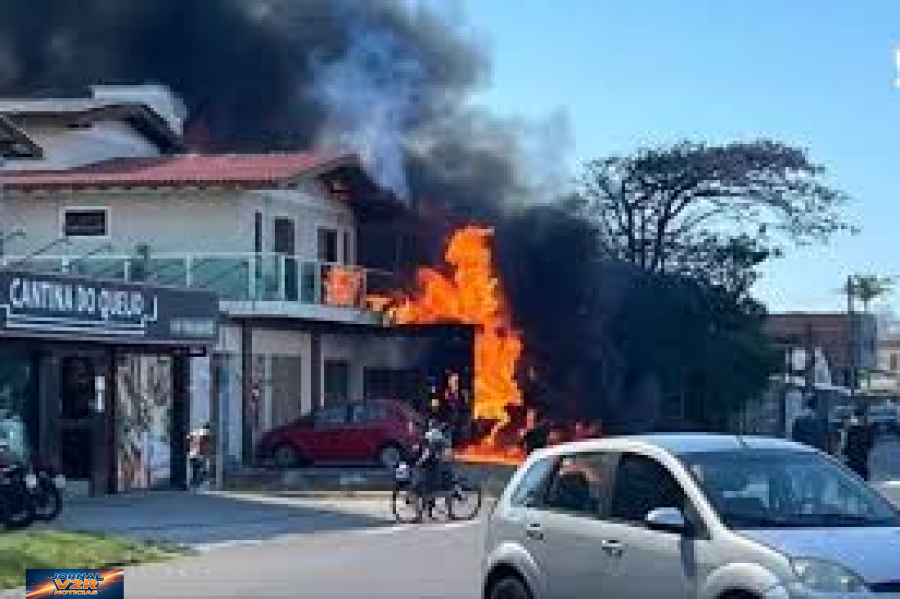 Queda de avião provoca explosão e deixa quatro mortos no litoral do Rio Grande do Sul