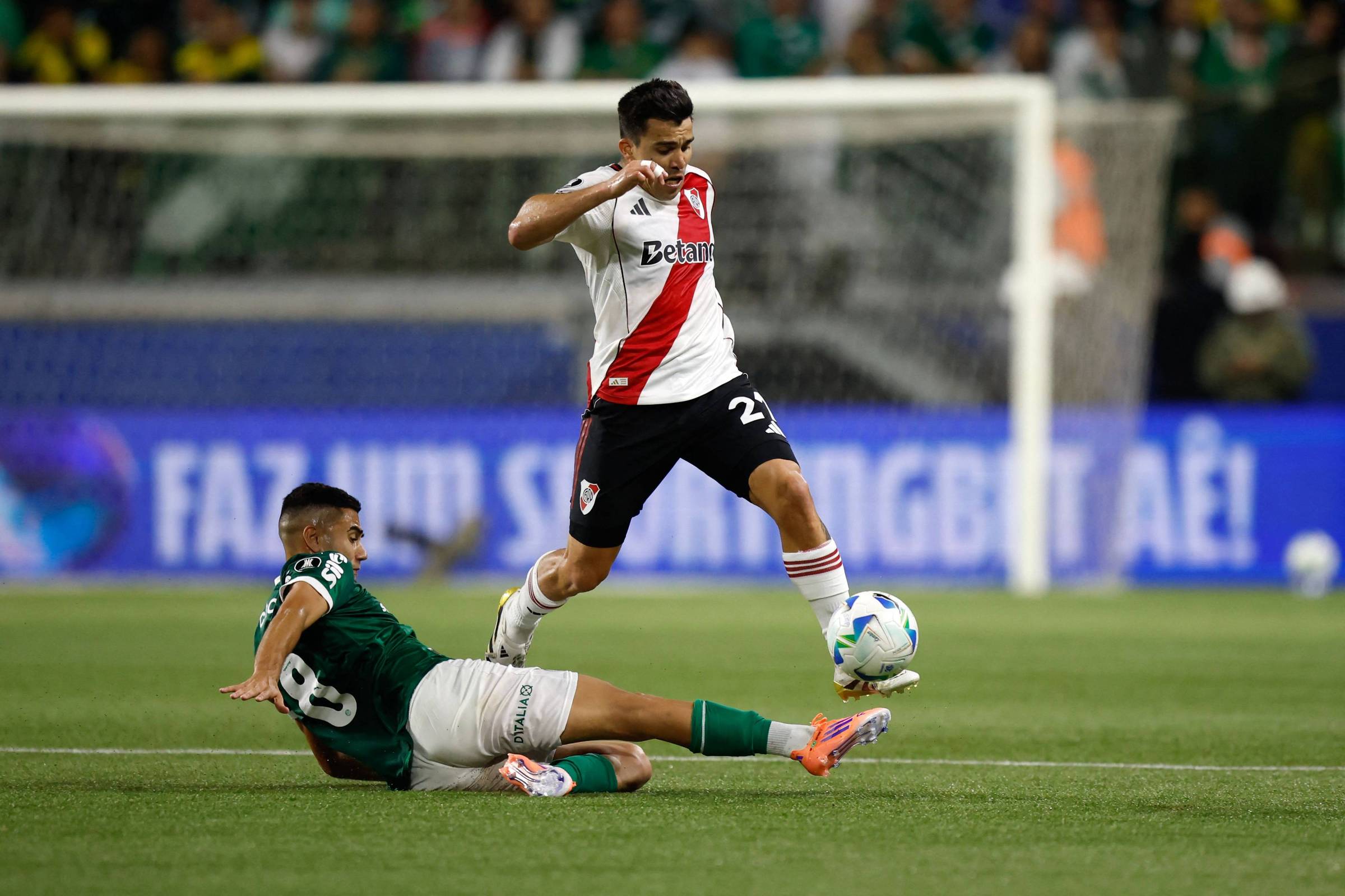 Libertadores inicia fase de grupos com brasileiros e argentinos na briga por hegemonia