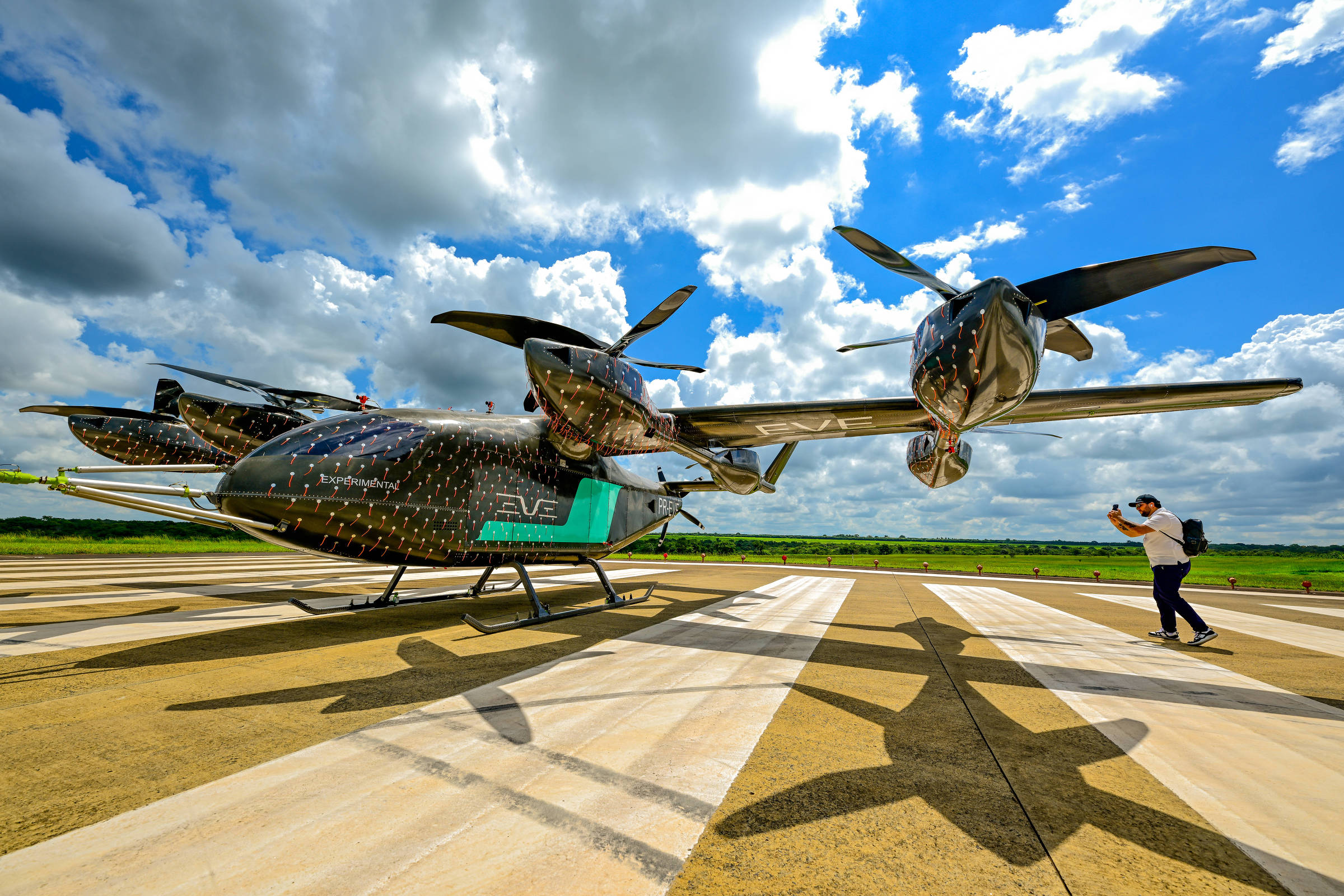 Câmara Municipal de SP faz evento para discutir 'carros voadores'