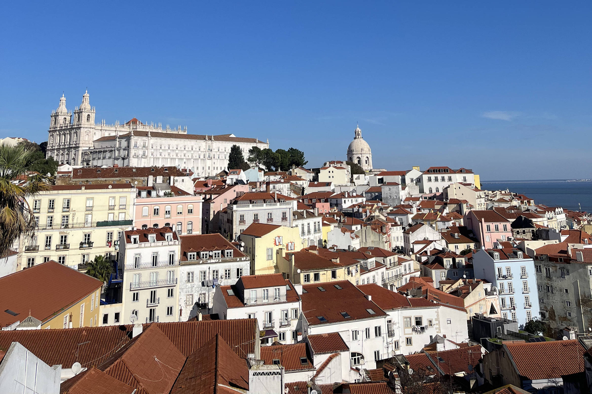 Veja o que visitar em Lisboa, cidade histórica que está sempre se reinventando