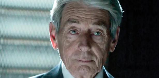 Morre John Nolan, ator de 'Batman' e 'Person of Interest', aos 87 anos