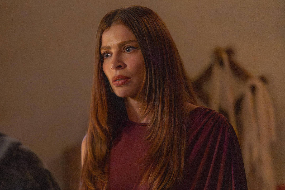 'Três Graças': Arminda abandona Ferette e planeja fuga milionária com Joaquim