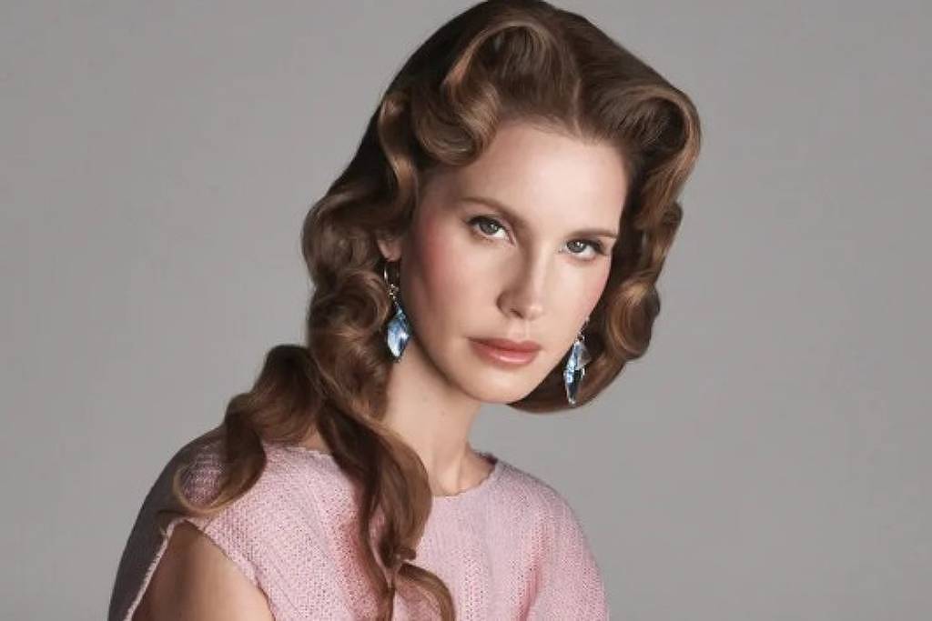 Lana Del Rey divulga música de game de James Bond, '007 First Light'