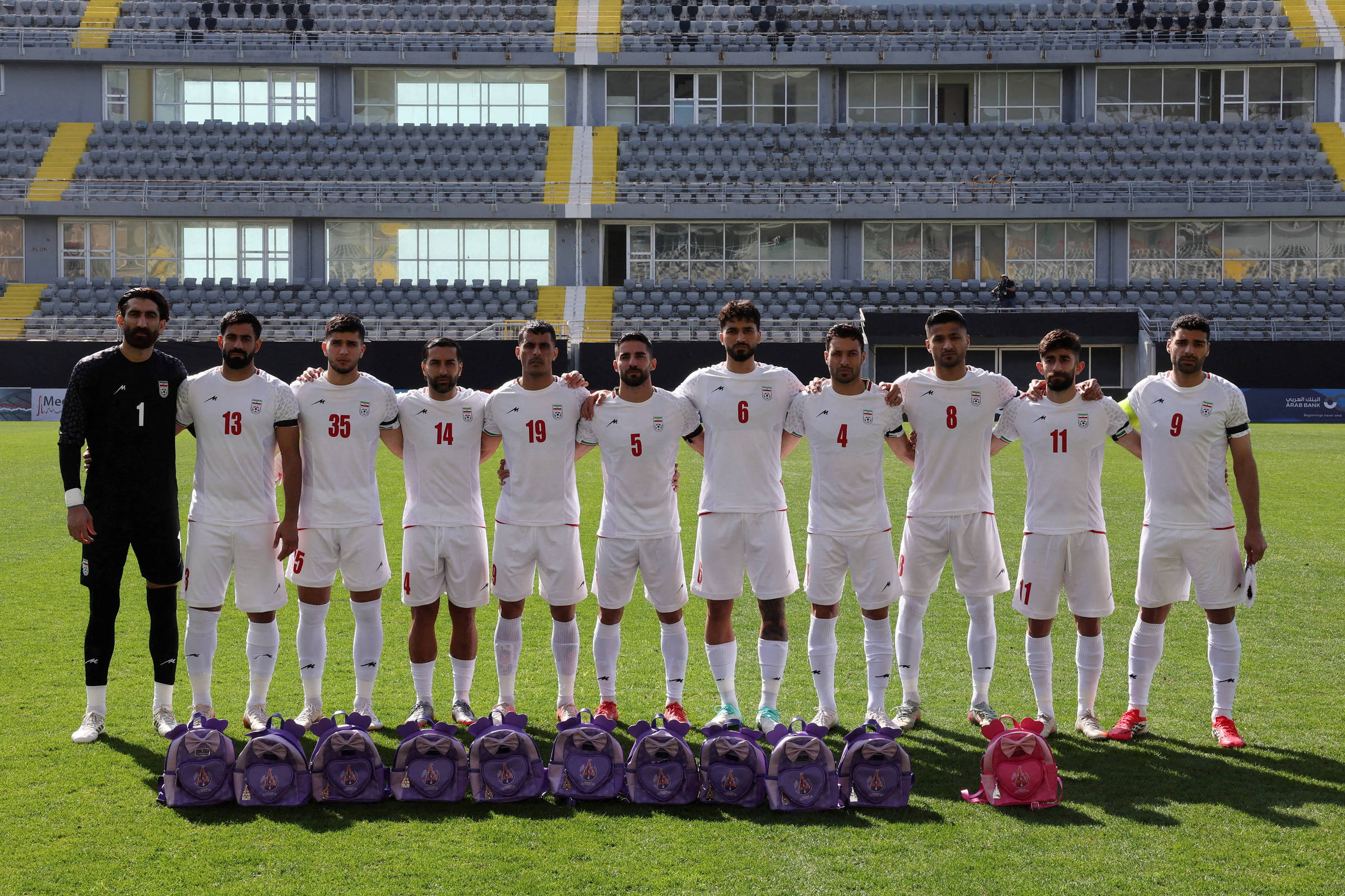 Política se mistura, mas não deve dominar o esporte