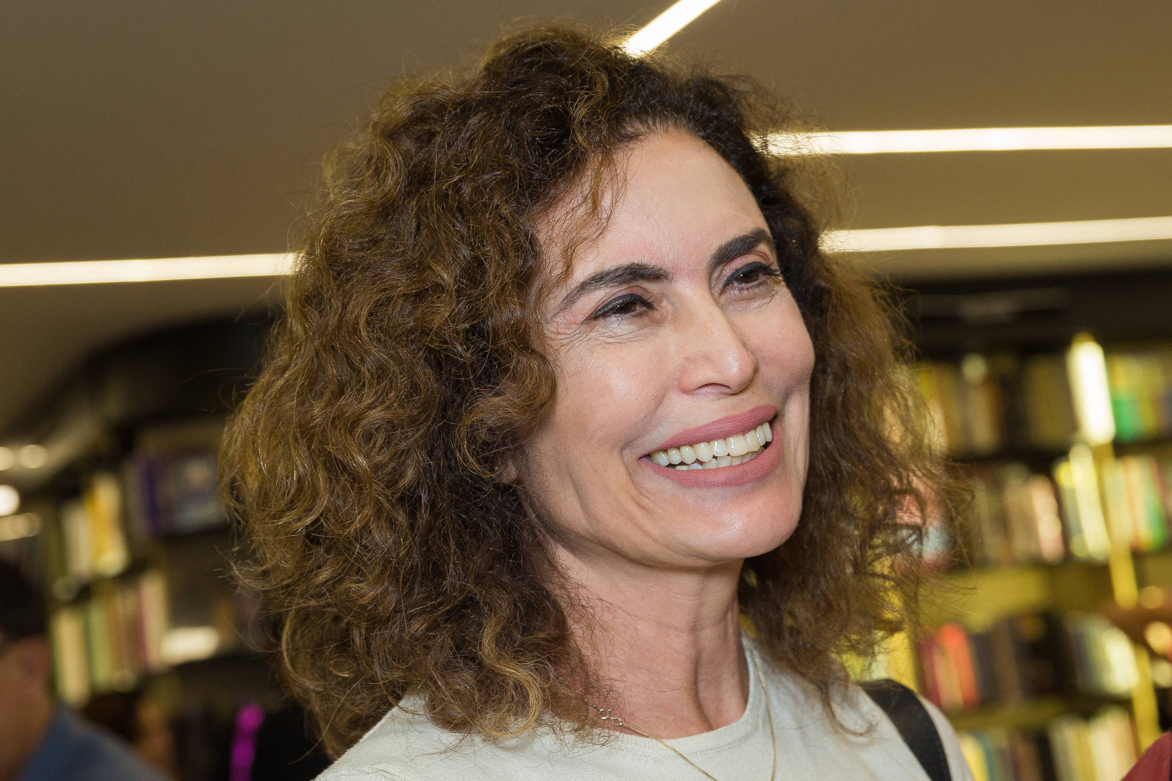 TV Brasil desiste de contratar Giuliana Morrone, ex-Globo, após suspender novos programas