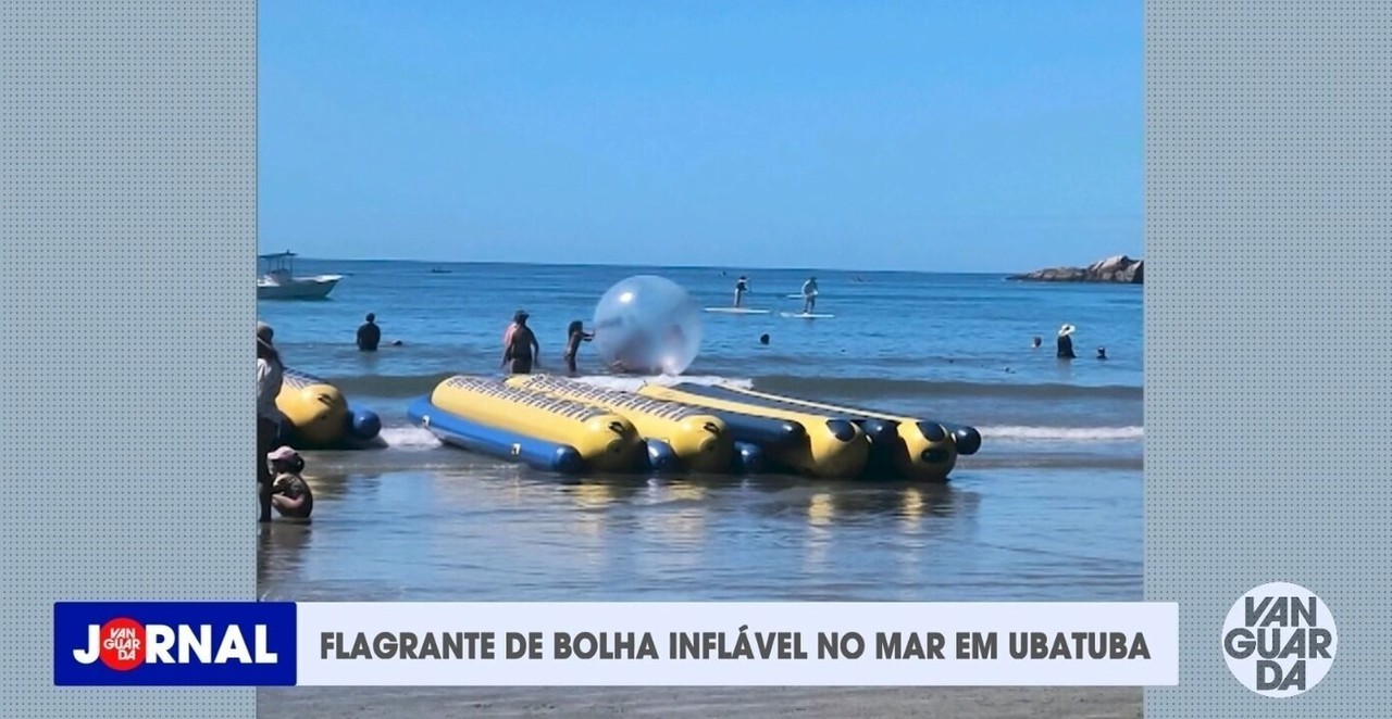 Mesmo proibidas, bolhas infláveis seguem sendo usadas no mar no Litoral Norte (SP)