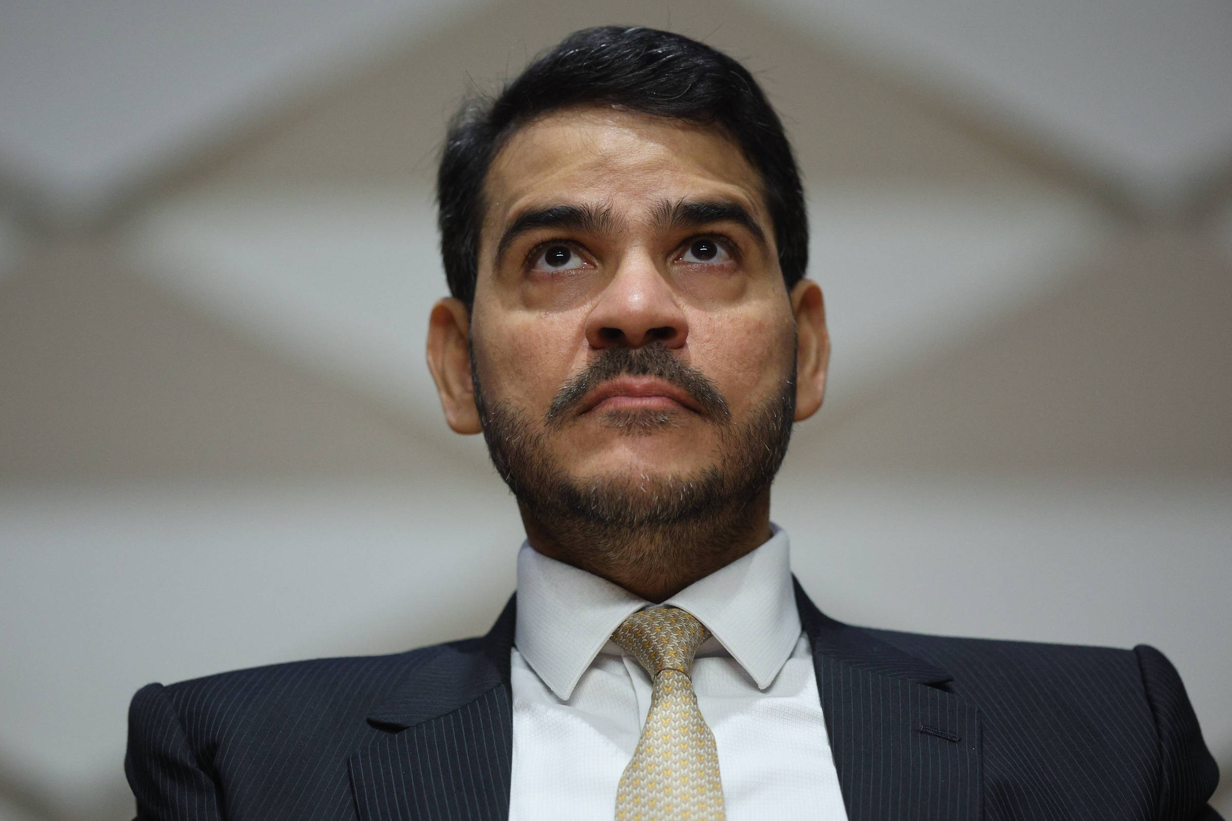 Messias conta votos para indicação ao STF e deve defender a senadores limites a Judiciário