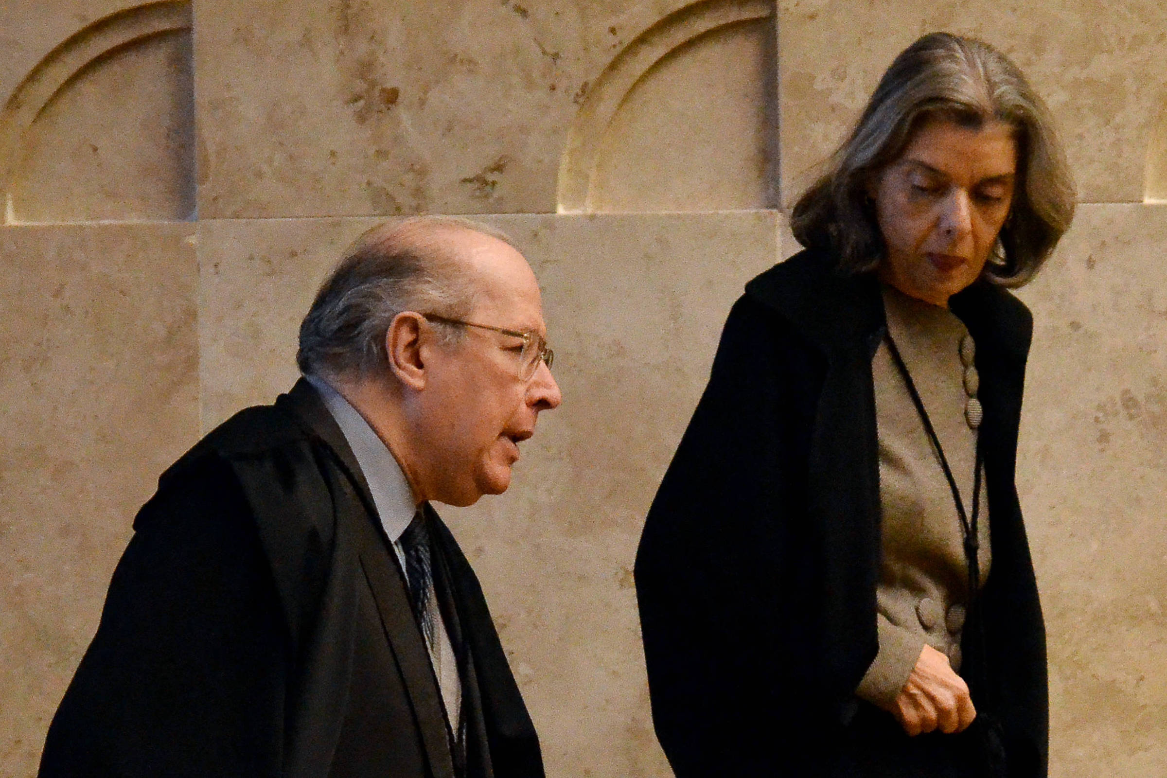 Celso de Mello apoia Cármen Lúcia, relatora do código de ética no STF