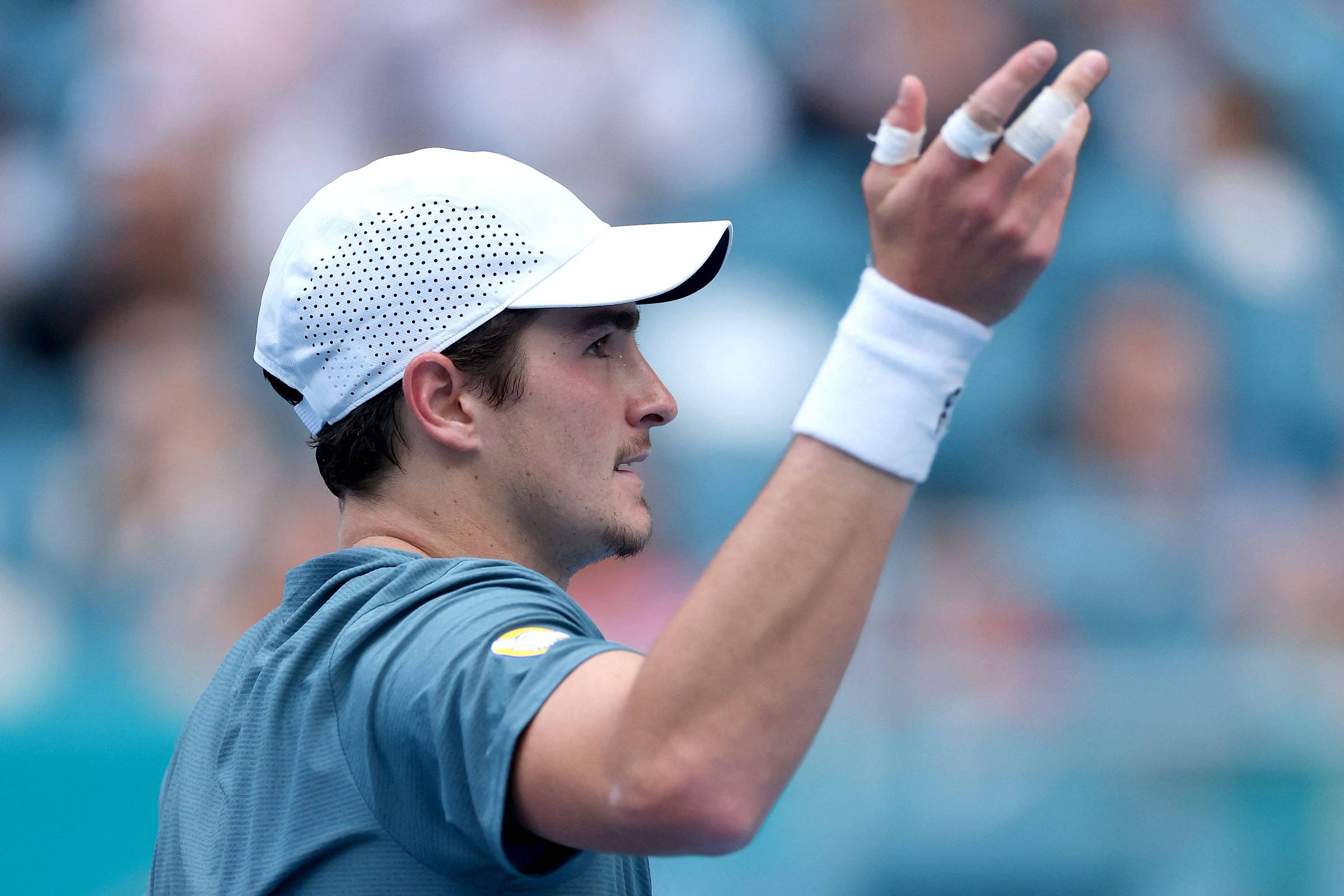 Croata Marin Cilic desiste de torneio, e Fonseca avança no Madrid Open
