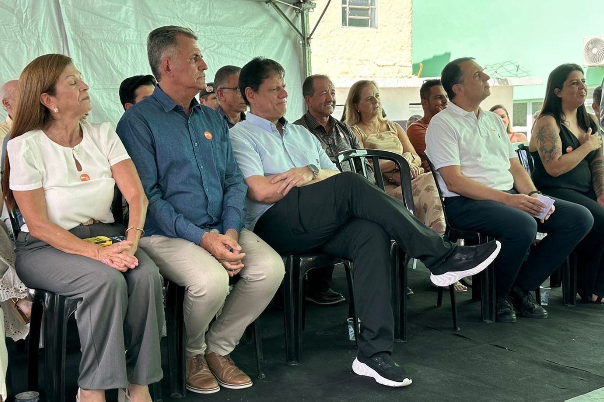 'Liderança envelhecida não tem mais nada a oferecer', diz governador de SP em agenda no interior