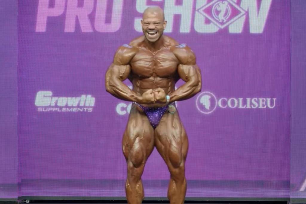 Wellington Nescau celebra retorno aos palcos de fisiculturismo