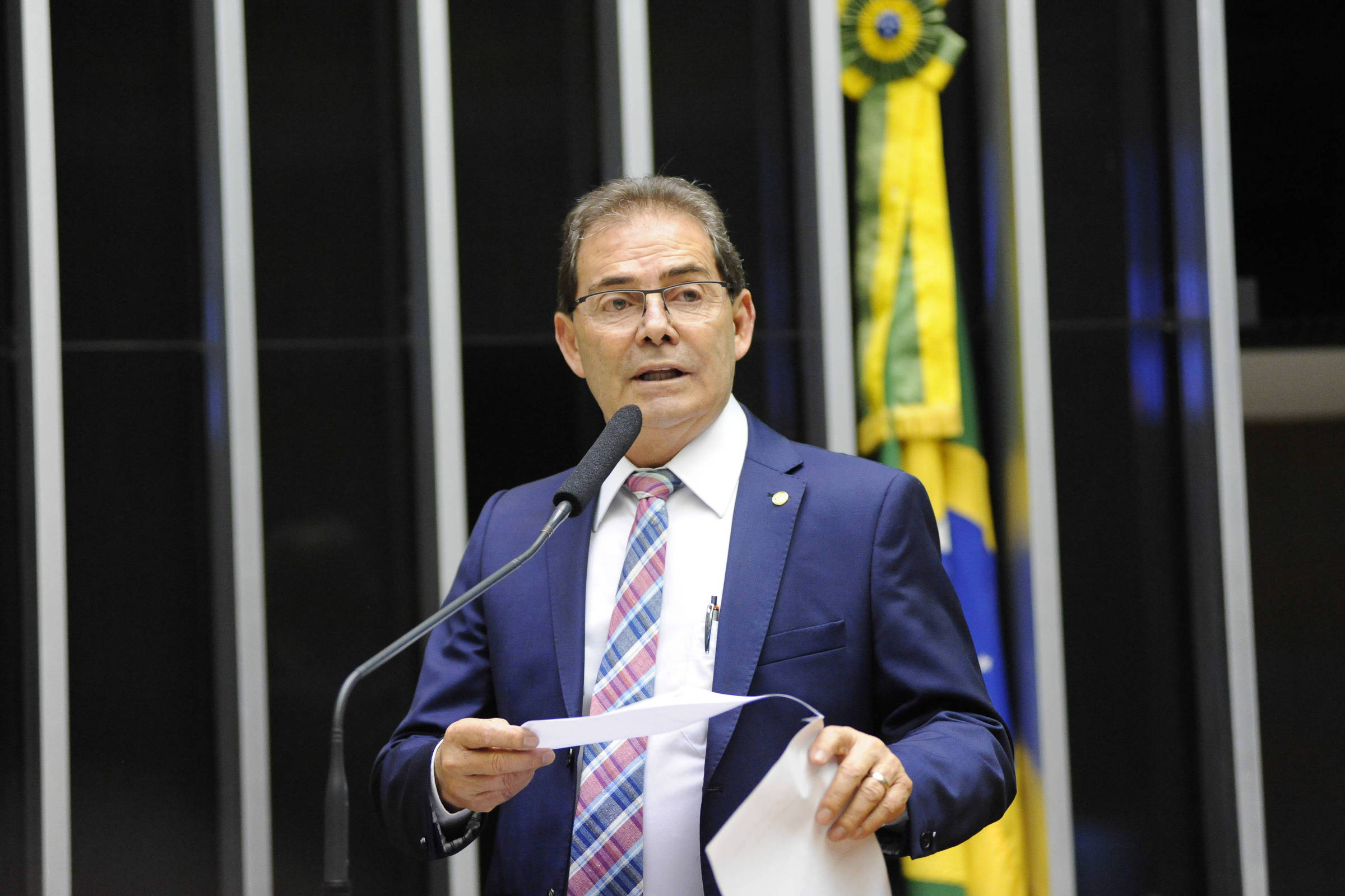 Paulinho da Força comemora derrubada de veto de Lula a dosimetria e diz que governo é fraco