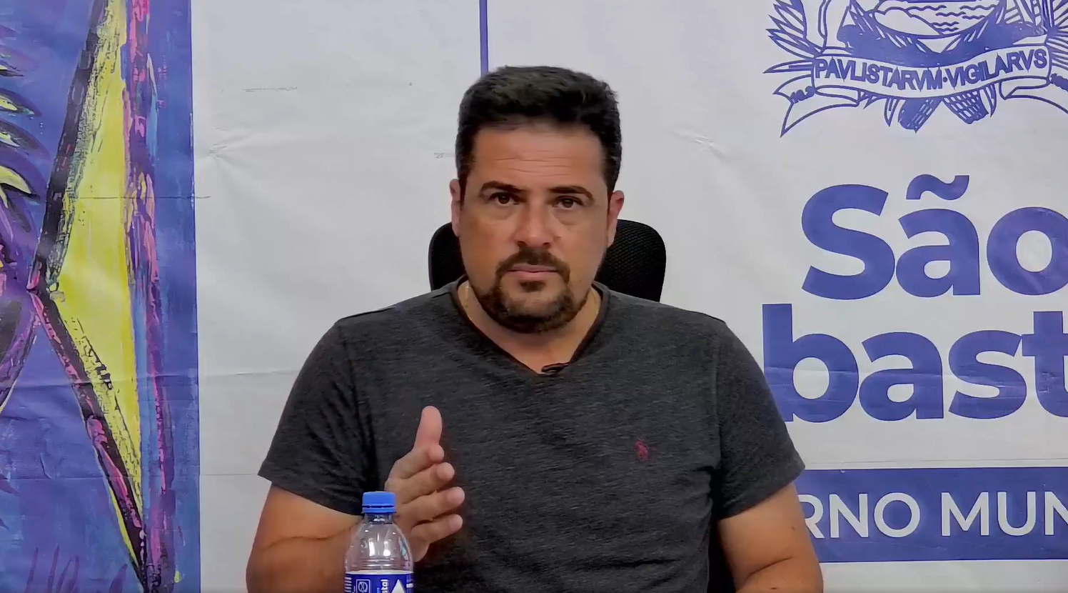 Câmara de São Sebastião publica edital para notificar ex-prefeito Felipe Augusto sobre contas rejeitadas pelo TCE